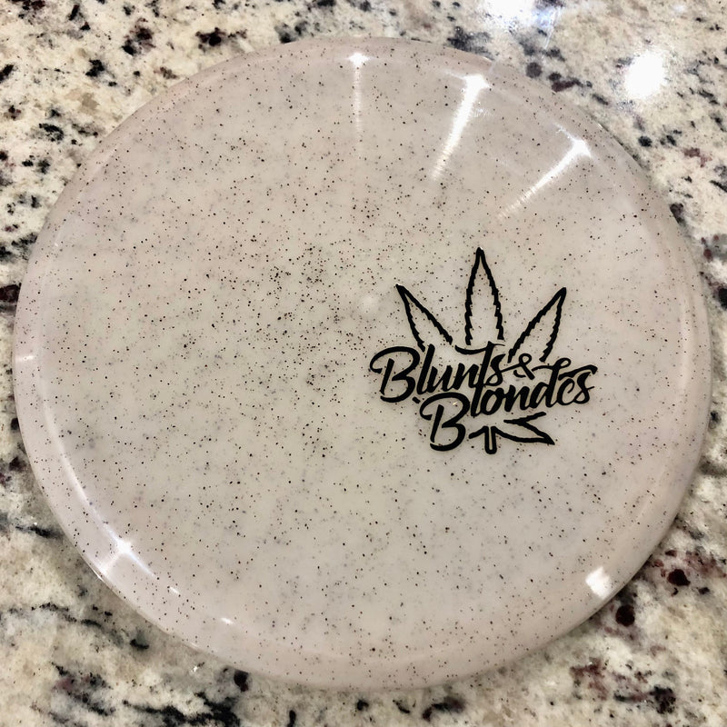 Gateway Diamond Hemp Element - Blunts and Blondes Leaf Mini Stamp